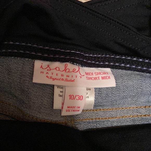 Maternity shorts - Picture 3 of 3